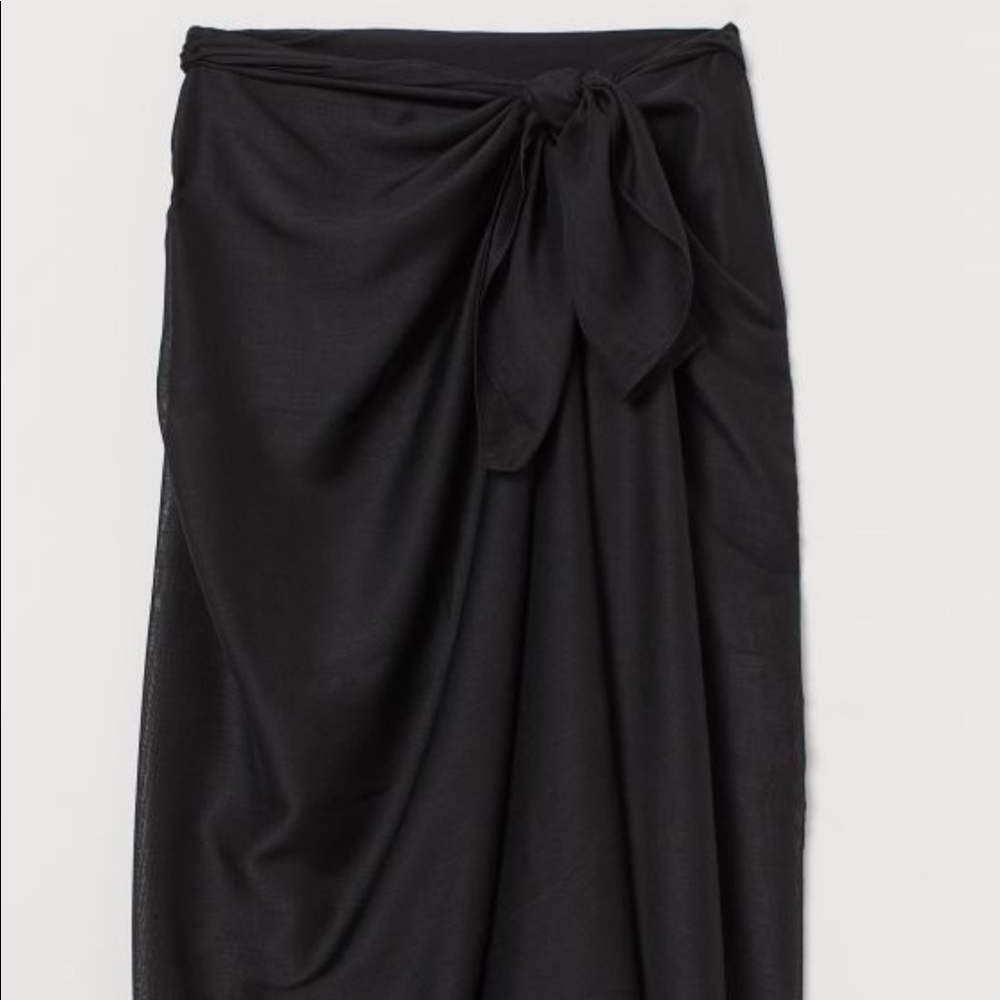 Black sarong h&m